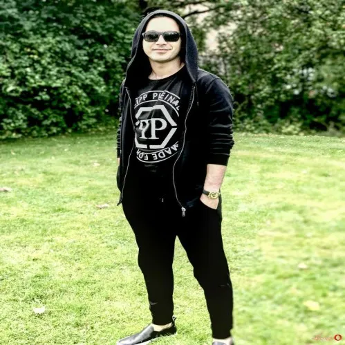 دانلود ریمیکس روزای سخت نبودن با تو محسن یگانه  ترند اینستاگرام کیفیت 320