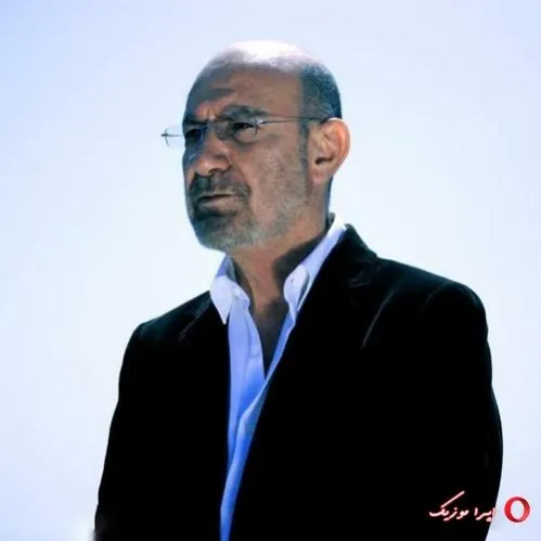 دانلود آهنگ میسازیم یه کلبه ی امن لای جنگلای بلوط هوش مصنوعی سیاوش قمیشی ترند بیس دار شاد